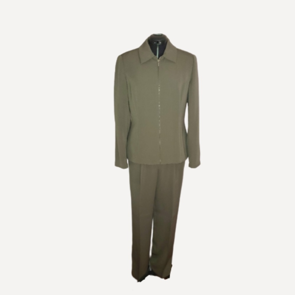 Geoffrey Beene Olive Green Two-Piece Blazer & Trouser Suit